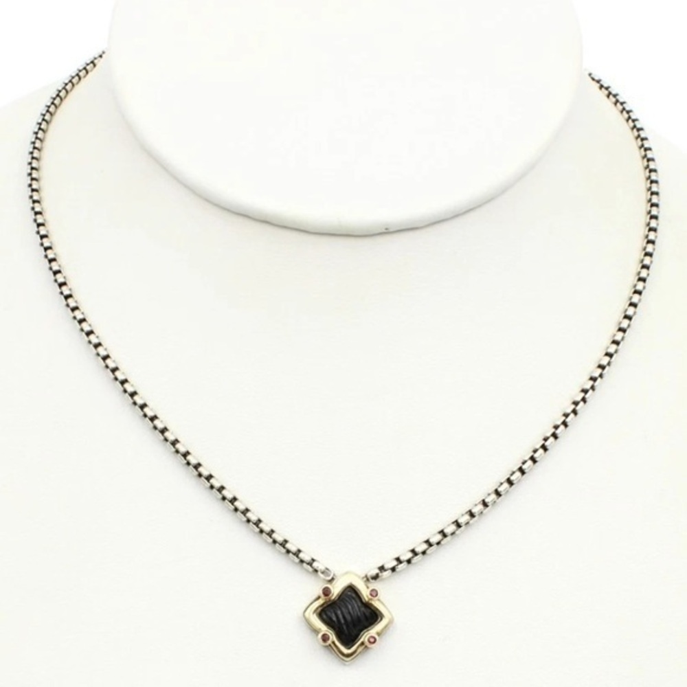 Authentic David Yurman 18k sterling silver Black Onyx, Ruby necklace